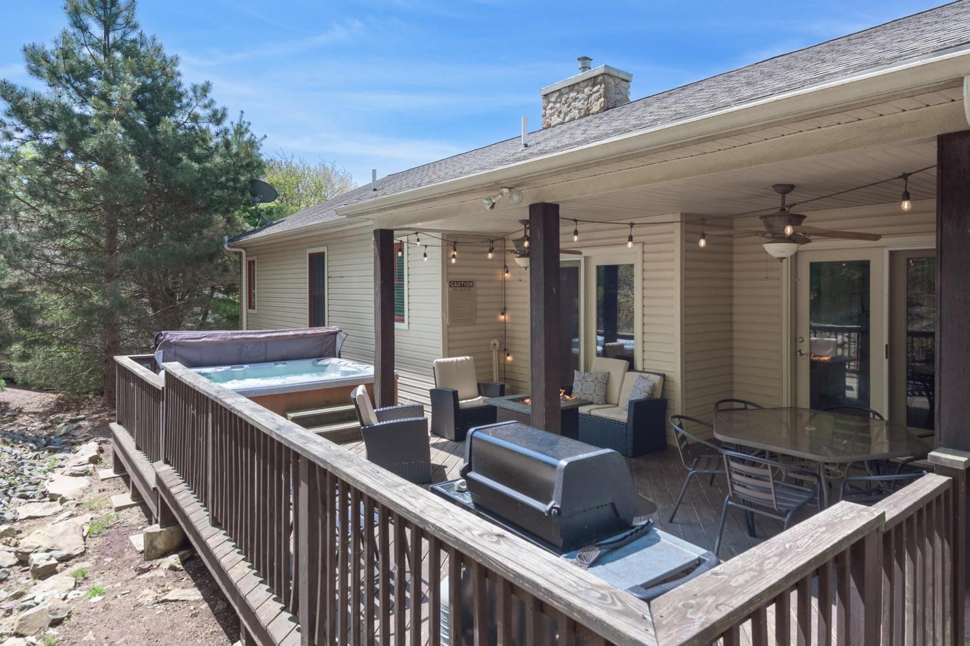 6 Fieldstone Ct Βίλα Lake Harmony Εξωτερικό φωτογραφία